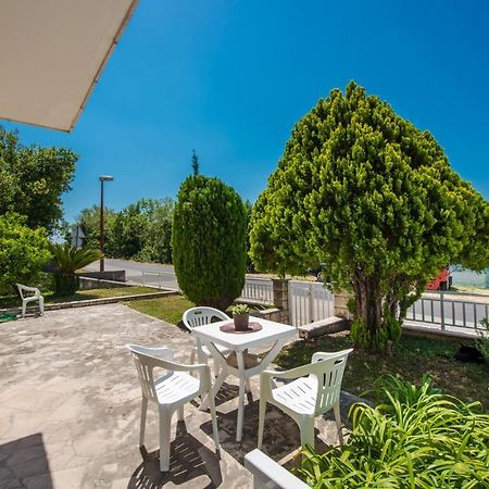 Village Apartments Mimi Pridvorje Zewnętrze zdjęcie
