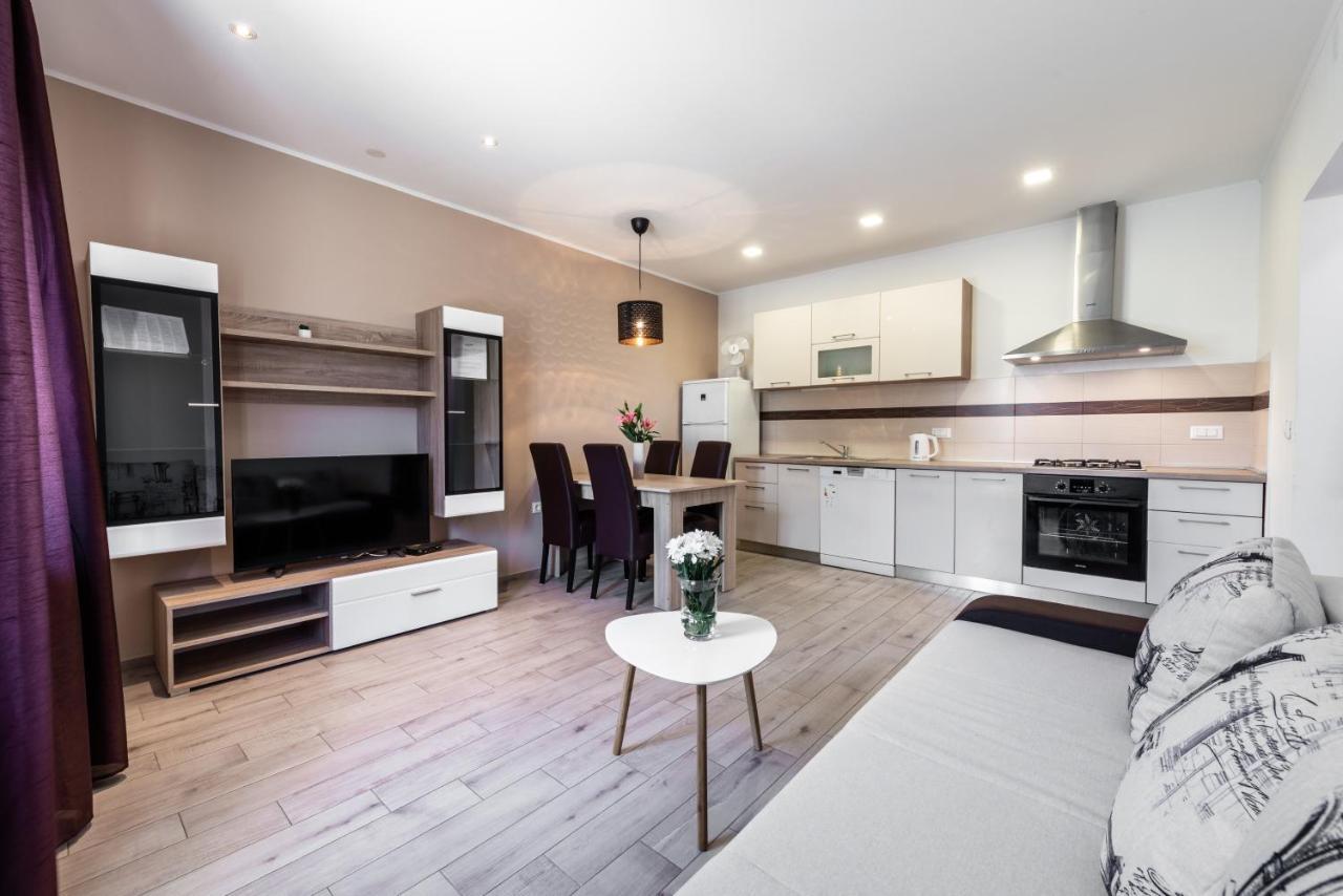 Village Apartments Mimi Pridvorje Zewnętrze zdjęcie