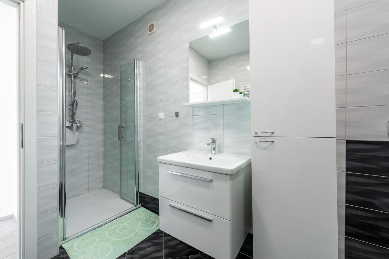 Village Apartments Mimi Pridvorje Zewnętrze zdjęcie
