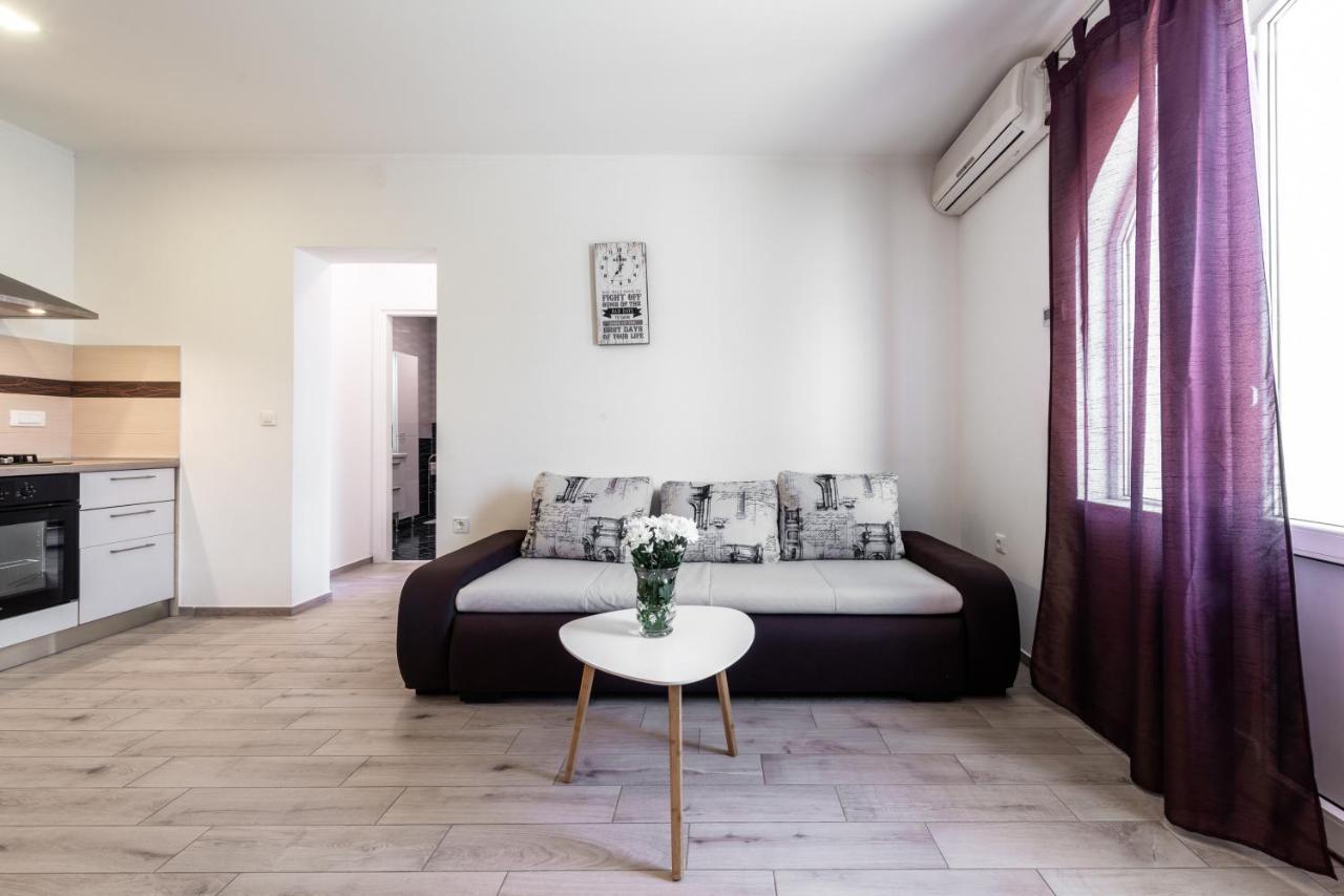 Village Apartments Mimi Pridvorje Zewnętrze zdjęcie